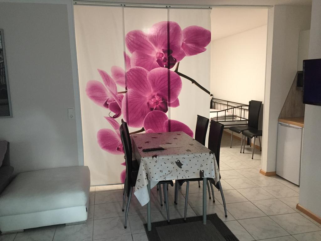 A & J Ferienwohnung Hirsch Rust Dış mekan fotoğraf